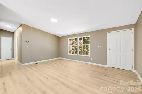 Living - 81 Spring Mountain Rd, Fairview, NC 28730 photo 6 of 7