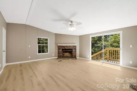 Living - 81 Spring Mountain Rd, Fairview, NC 28730 photo 2 of 7