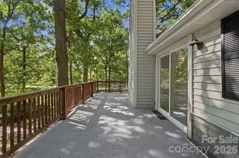 Exterior - 319 Settlement Dr, Midland, NC 28107 photo 2 of 7