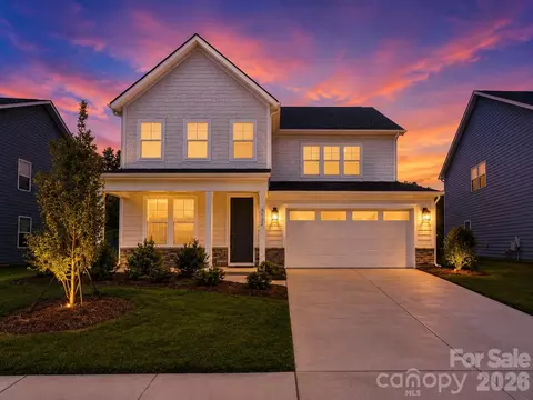 5132 Glenwalk Dr, Charlotte, NC 28269