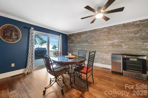 Dining - 445 Cranborne Chase, Fort Mill, SC 29708 photo 3 of 3