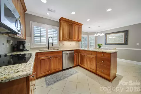 Kitchen - 445 Cranborne Chase, Fort Mill, SC 29708 photo 2 of 3