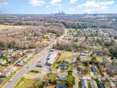 2914 Ridge Ave, Charlotte, NC 28208