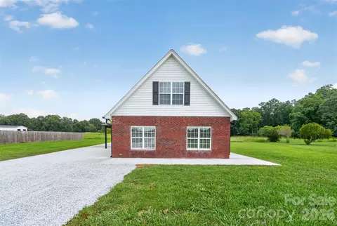 901 Hasty Rd, Marshville, NC 28103