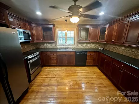 Kitchen - 501 N Main St, Jefferson, SC 29718 photo 2 of 2