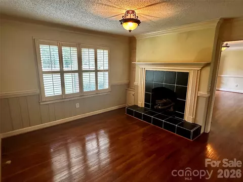Living - 501 N Main St, Jefferson, SC 29718 photo 5 of 5