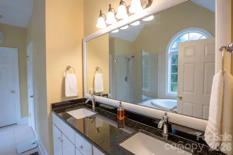 Bath - 1927 Windmere Dr, Monroe, NC 28110 photo 1 of 2