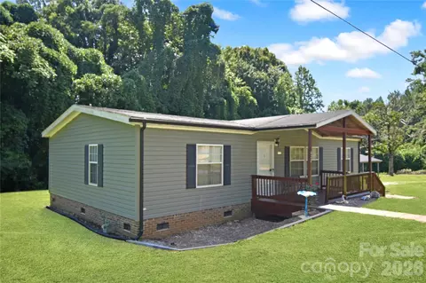 432 Forest Nw Pl NW, Lenoir, NC 28645