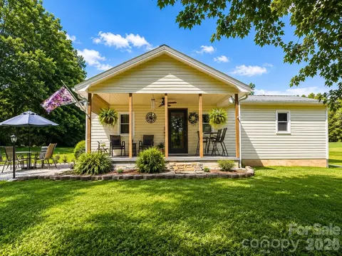 1843 Us Highway 70 Hwy, Connelly Springs, NC 28612
