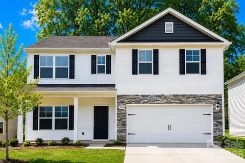 2224 Dardan Woods Dr, Charlotte, NC 28215