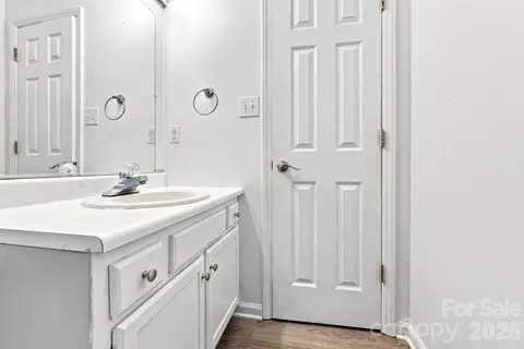 323 Avery Ave, High Point, NC 27265 photo 7