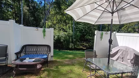 837 Gerard Bay Dr, Fort Mill, SC 29715