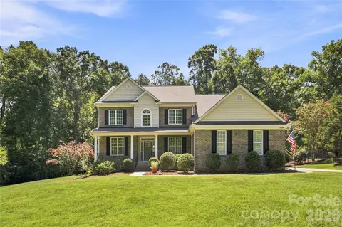 11019 King George Ln, Waxhaw, NC 28173
