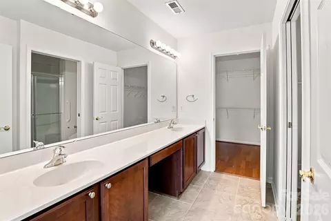 Bath - 821 Ledgestone Ct, Tega Cay, SC 29708 photo 1 of 4