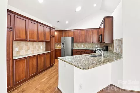 Kitchen - 821 Ledgestone Ct, Tega Cay, SC 29708 photo 1 of 4