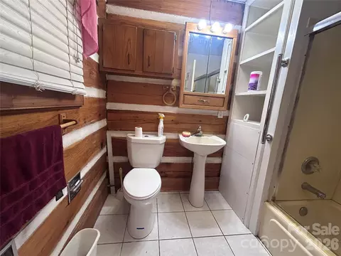Bath - Rector Corner Road, Marshall, NC 28753 photo 1 of 4