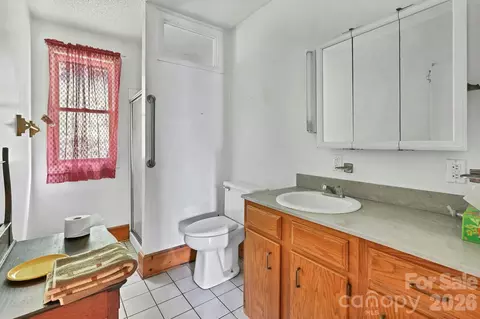 Bath - Rector Corner Road, Marshall, NC 28753 photo 1 of 4