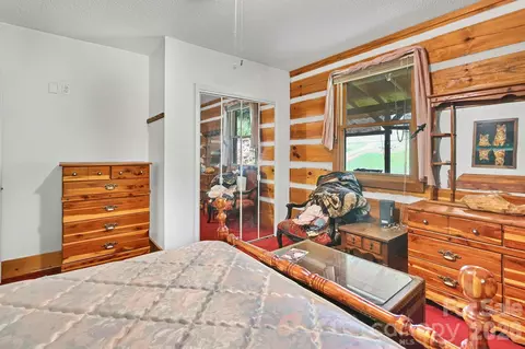 Bedroom - Rector Corner Road, Marshall, NC 28753 photo 3 of 4
