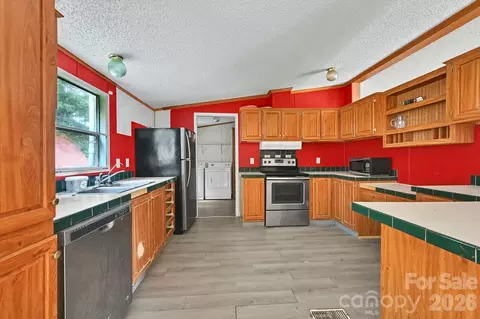 Kitchen - Rector Corner Road, Marshall, NC 28753 photo 4 of 4
