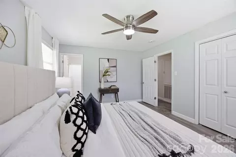 Bedroom - 815 Lakeside Cir, Lancaster, SC 29720 photo 6 of 6