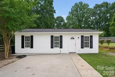 407 S Trenton St, Gastonia, NC 28052