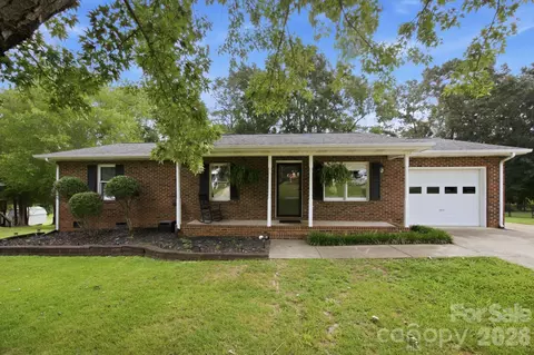 105 Ashburne Dr, Shelby, NC 28152