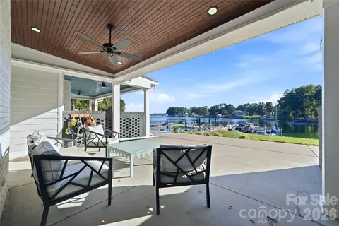 Exterior - 8014 Westcape Dr, Denver, NC 28037 photo 1 of 3