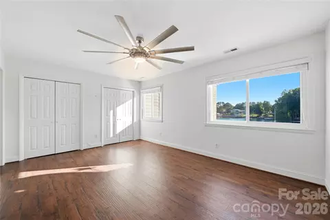 Bedroom - 8014 Westcape Dr, Denver, NC 28037 photo 2 of 3