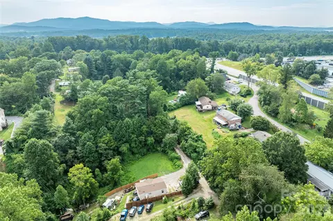 751 Brevard Rd, Asheville, NC 28806