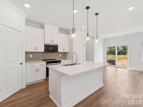 Kitchen - 504 Markridge Loop, Fort Mill, SC 29708 photo 1 of 2