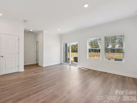 Living - 504 Markridge Loop, Fort Mill, SC 29708 photo 2 of 2