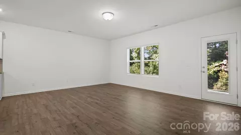 Living - 830 Scotch Meadows 50 Loop #50, Monroe, NC 28110 photo 4 of 5