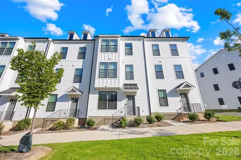 15332 Ballancroft Pkwy, Charlotte, NC 28277