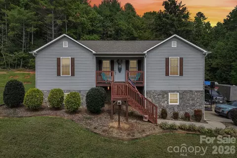 3604 Deerbrook Rd, Lenoir, NC 28645