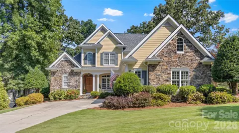 203 Allenton Ferry Dr, New London, NC 28127