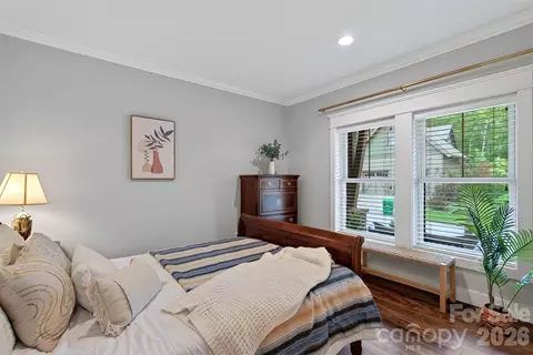 Bedroom - 44 Stills Creek Loop, Fairview, NC 28730 photo 1 of 5