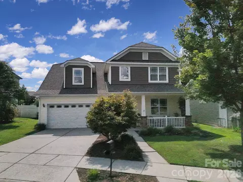 222 Juanita Dr, Pineville, NC 28134