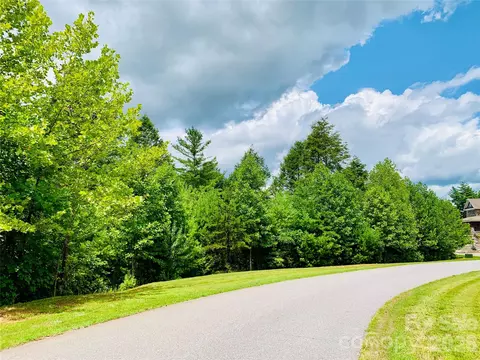 Rocky Falls 149 Lane #149, Lenoir, NC 28645