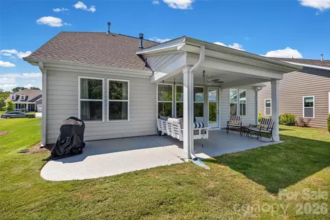 Exterior - 3029 Trace Meadow Ct, York, SC 29745 photo 7 of 10