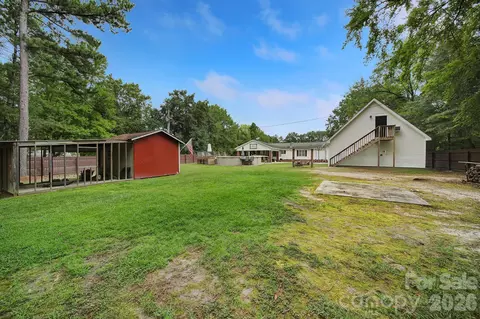 Exterior - 1421 Suttle Rd, Lancaster, SC 29720 photo 2 of 4