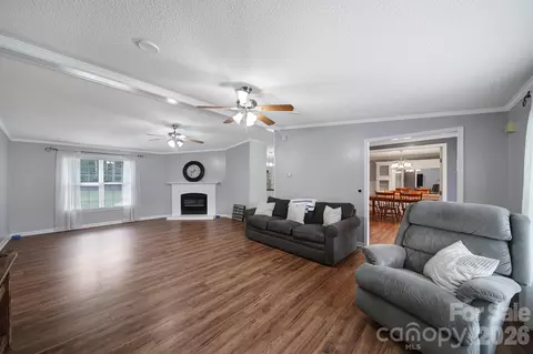 Living - 1421 Suttle Rd, Lancaster, SC 29720 photo 2 of 3