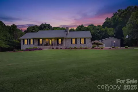 525 Gin Rd, Rockwell, NC 28138
