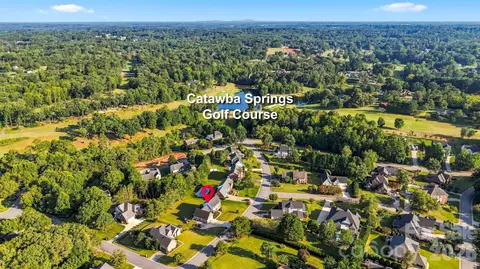 4948 Betty Ne Dr NE, Hickory, NC 28601