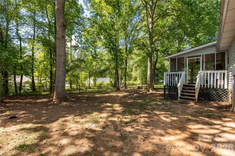 Exterior - 2274 White Pine Ct, Lancaster, SC 29720 photo 4 of 7