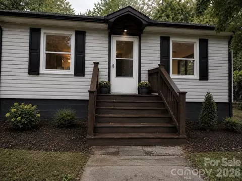 609 Durham Ave, Statesville, NC 28677