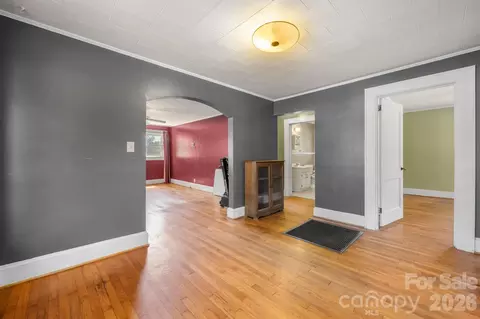 Living - 414 Old Nc 18 Hwy # B, Morganton, NC 28655 photo 4 of 4