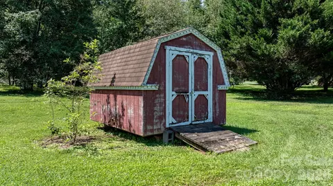 Other - 414 Old Nc 18 Hwy # B, Morganton, NC 28655 photo 10 of 12