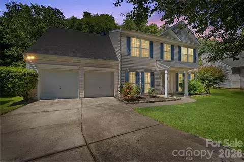 7838 Cafferty Cir, Charlotte, NC 28215