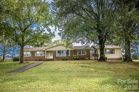 5522 Gilboa Rd, Marshville, NC 28103