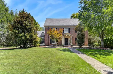 199 Kimberly Ave, Asheville, NC 28804